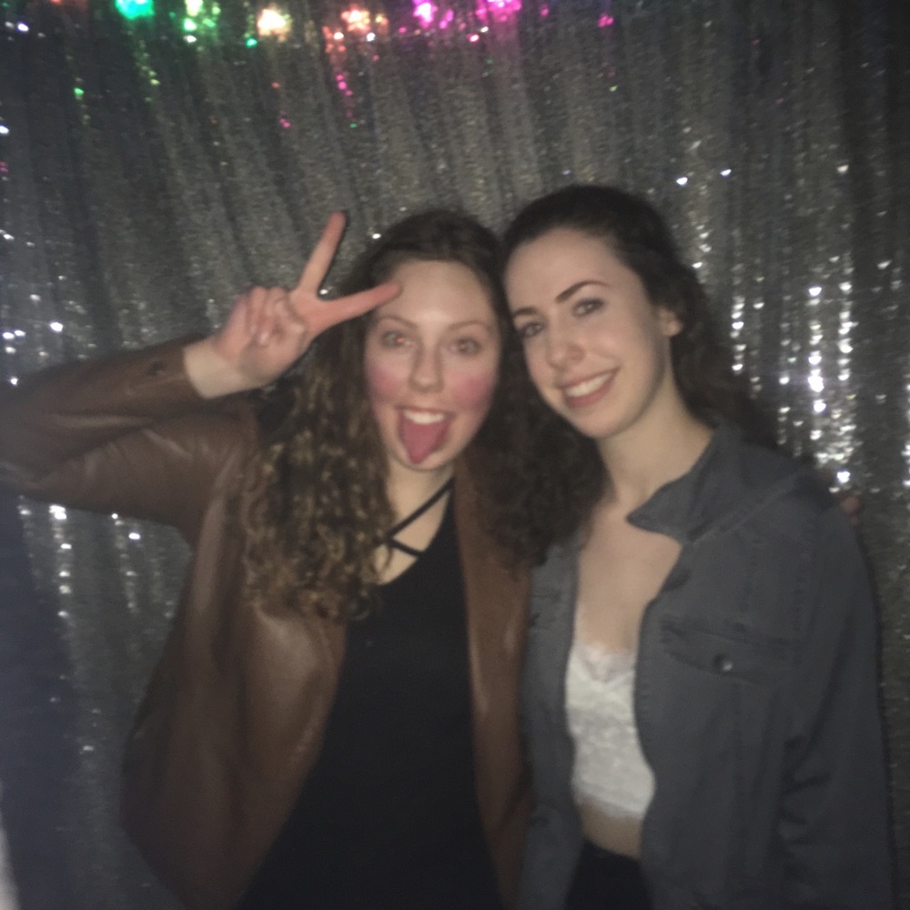 Meet your Posher, Julia